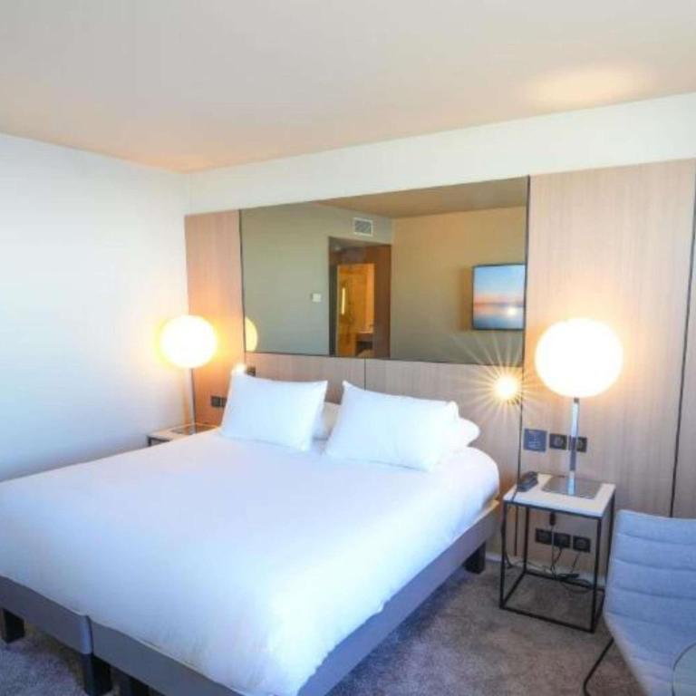Pullman Bordeaux Lac - Suite Familiale Standard - 2 Chambres Communicantes - 3