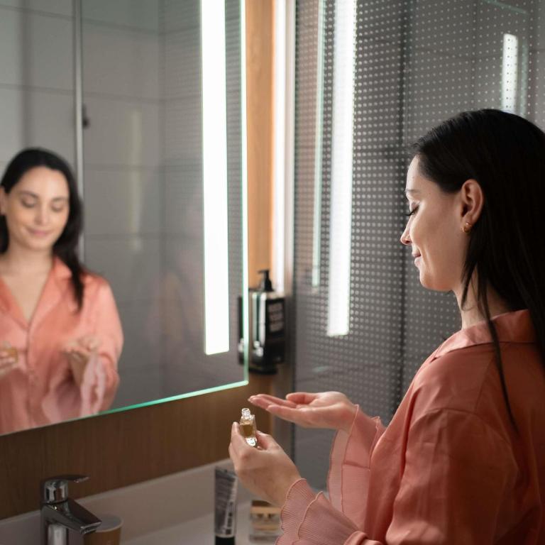 ibis Beziers Est Mediterranee A9/A75 - Chambre Double avec Canapé-Lit - 5