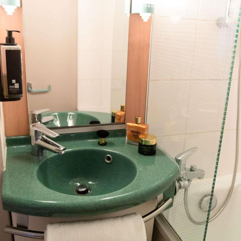 Hotel ibis Narbonne - Chambre Lits Jumeaux Standard - 9