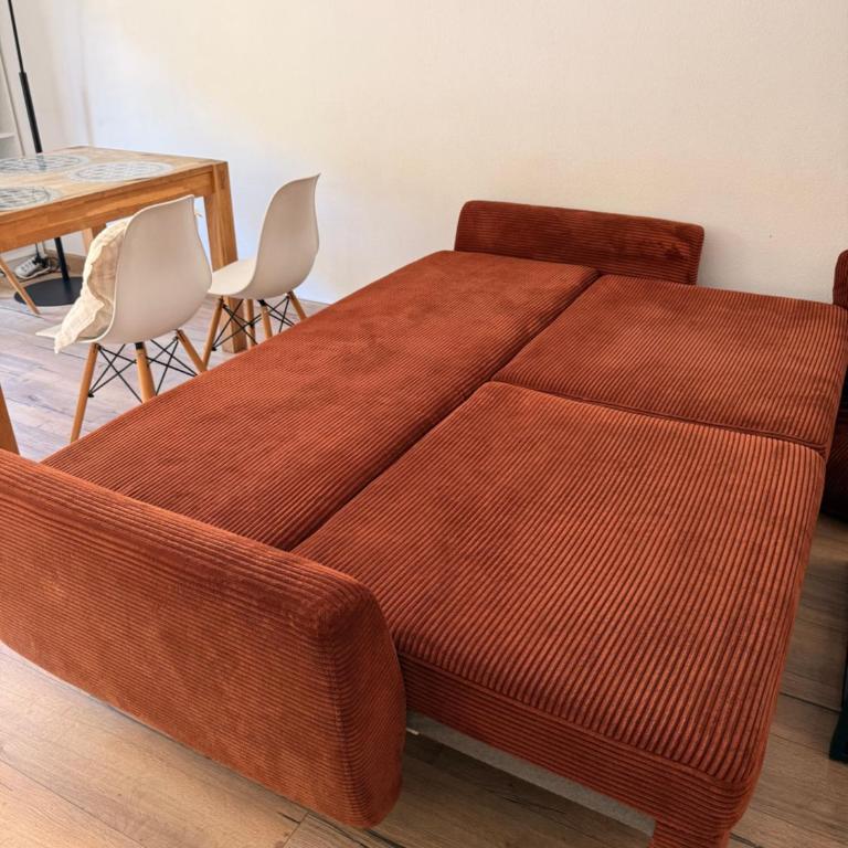 Magnificent renovated apartment, 2 rooms of 45 m2, close tothe sea, top floor, terrace - Appartement 1 Chambre - 6