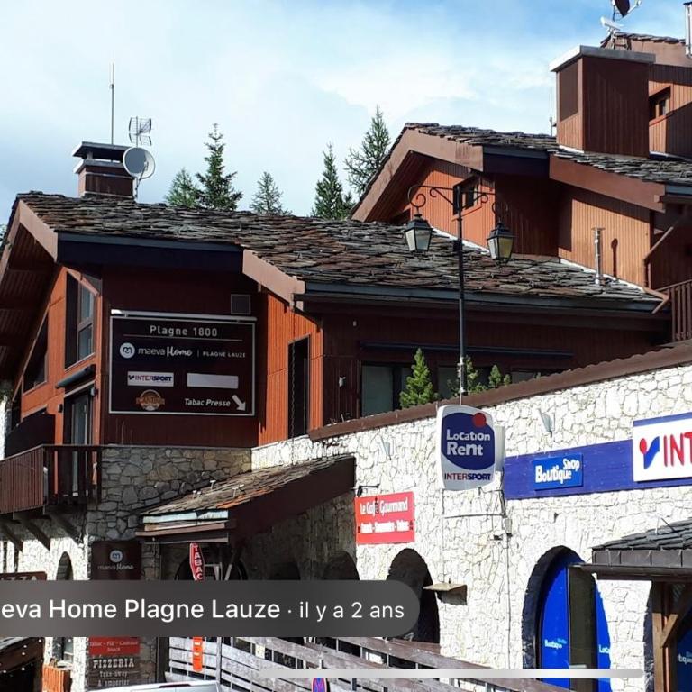 Duplex rénové, 10 couchages, piscine et sauna - Apartment - 69