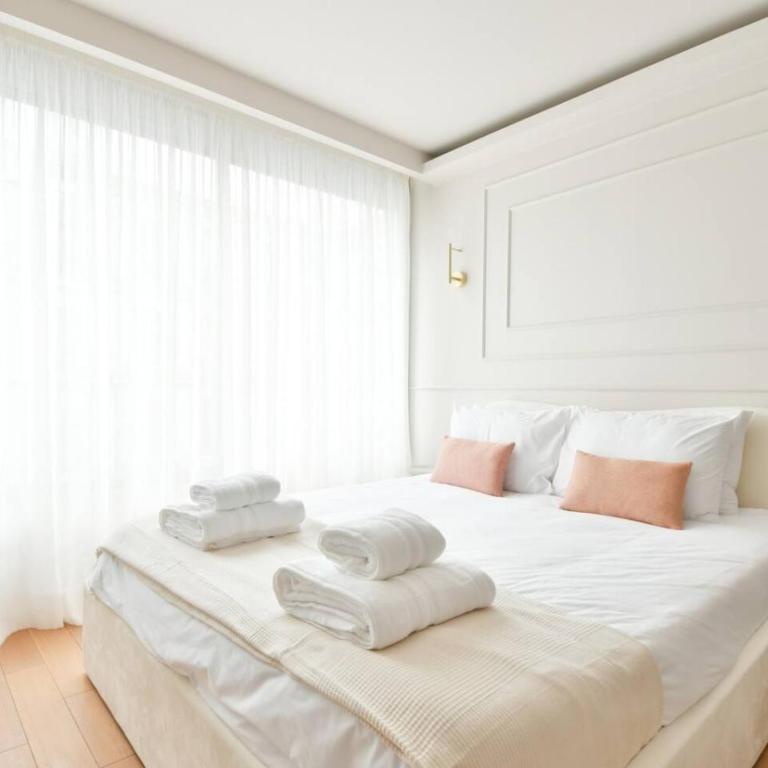 Champs Elysees Chic and Vibrant Studio - Appartement - 10