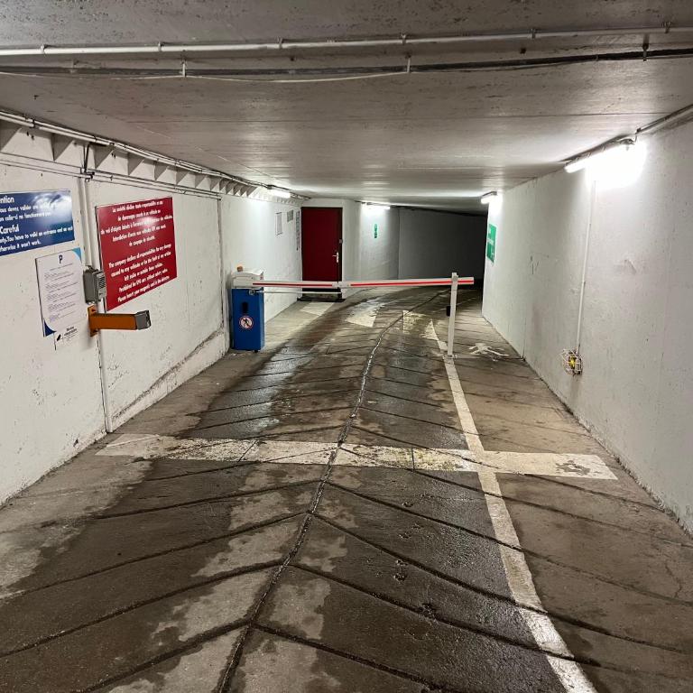 Duplex rénové, 10 couchages, piscine et sauna - Apartment - 45