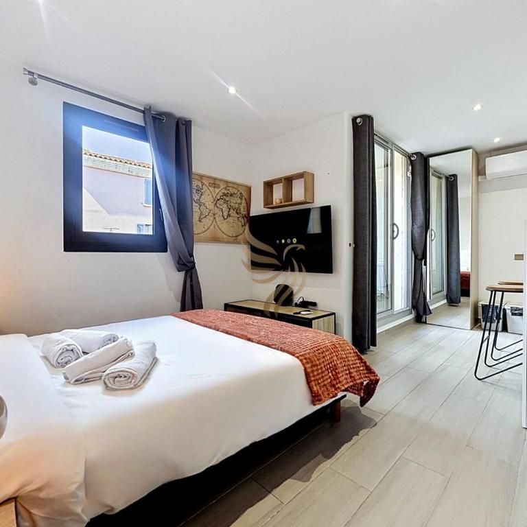 Cosy Parc A – Douceur & Confort au Cœur de Fréjus - Apartment - 14