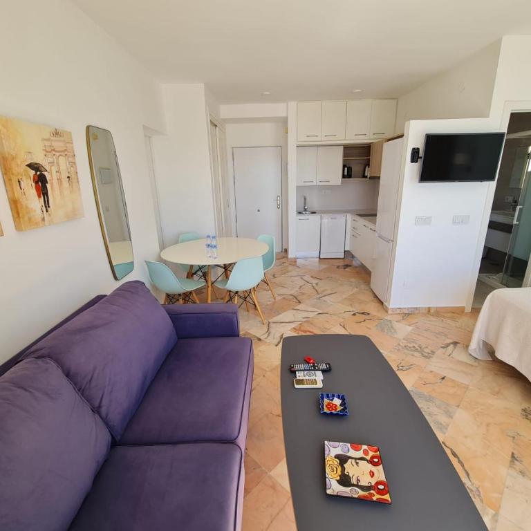 Apartamento con esplendida vista al mar, a menos de 50 metros de la playa - Apartamento de 1 dormitorio - 11