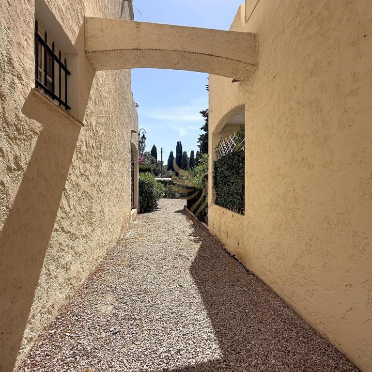 Le Bastidon Provencal T3 Terrasse 3min plage - Apartamento con terraza - 25
