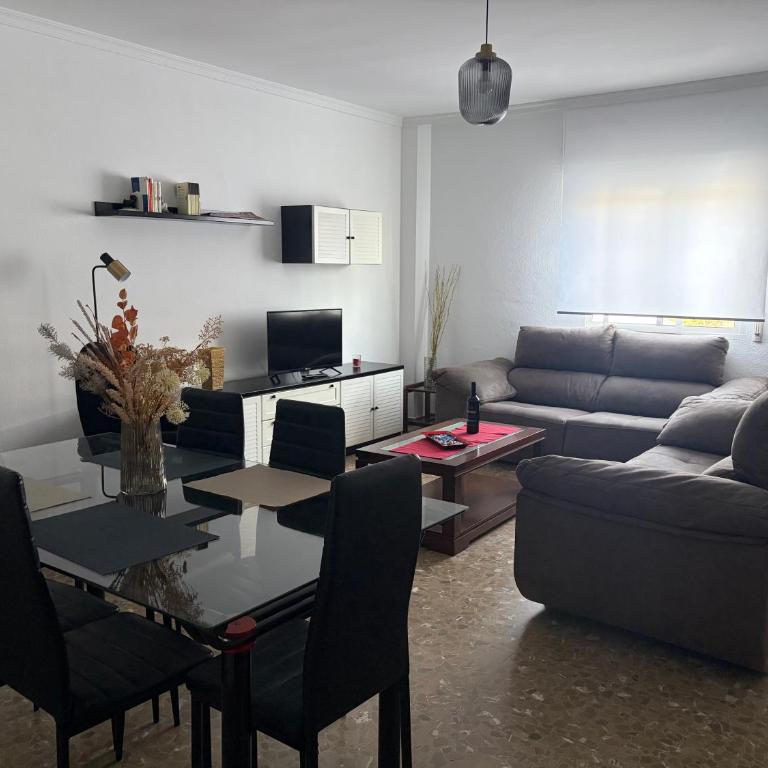 Apartamento "Un Rico Domingo" Con Parking Gratis - Apartment mit 2 Schlafzimmern - 1