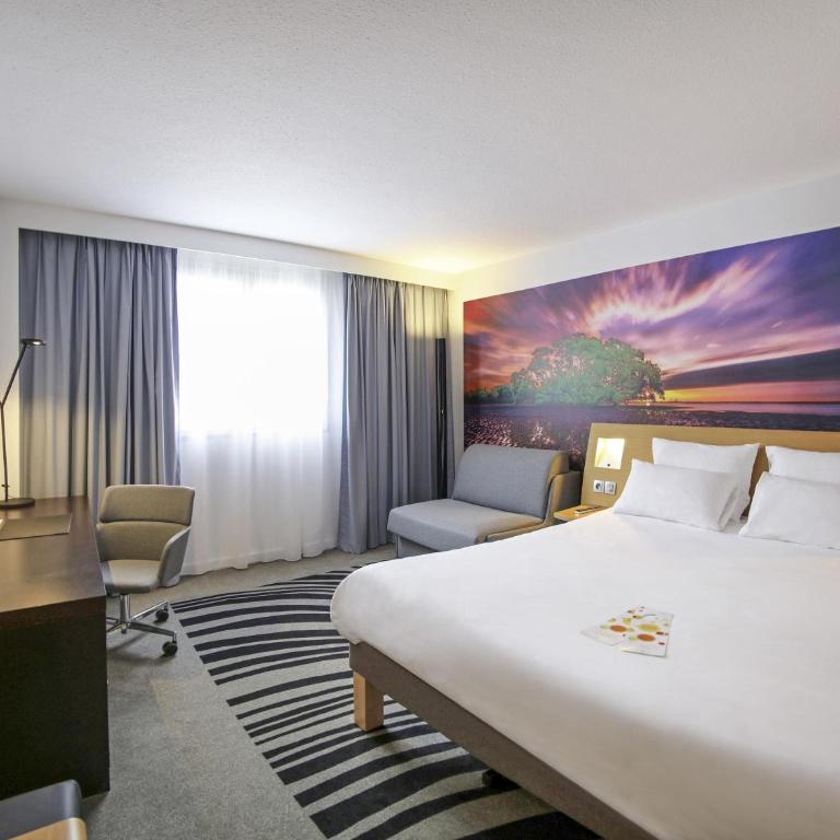 Novotel Lille Centre Grand Place - Chambre Double Classique avec Canapé-Lit - 1