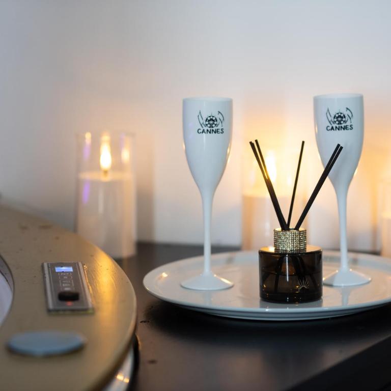 La Suite Palme d'Or Jacuzzi - Appartement 1 Chambre - 26