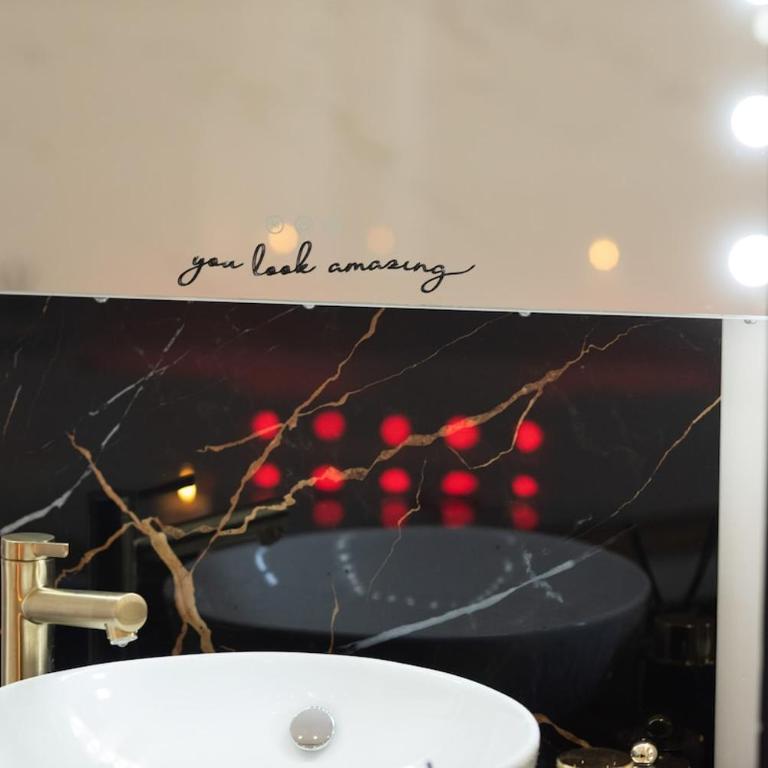 La Suite Palme d'Or Jacuzzi - Appartement 1 Chambre - 27