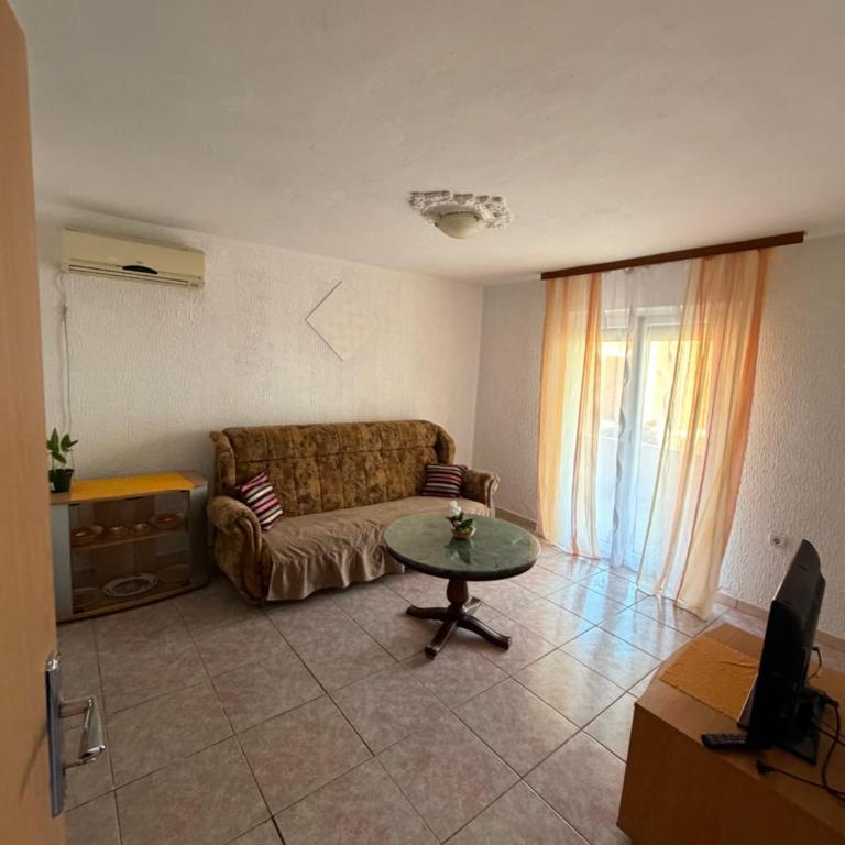 Apartments Agovic - Two-Bedroom Apartment - 7
