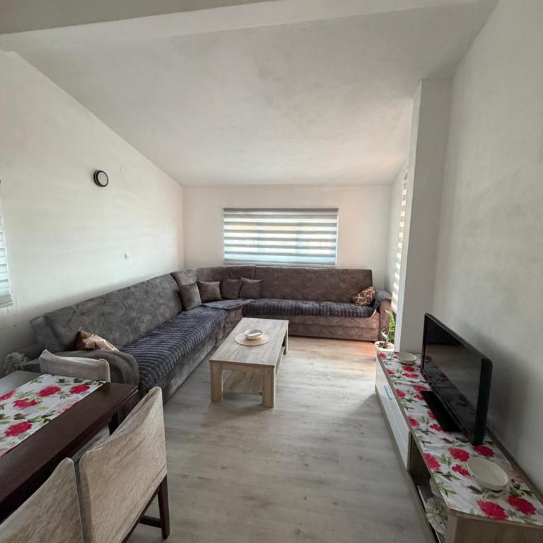 Apartments Agovic - Two-Bedroom Apartment - 8