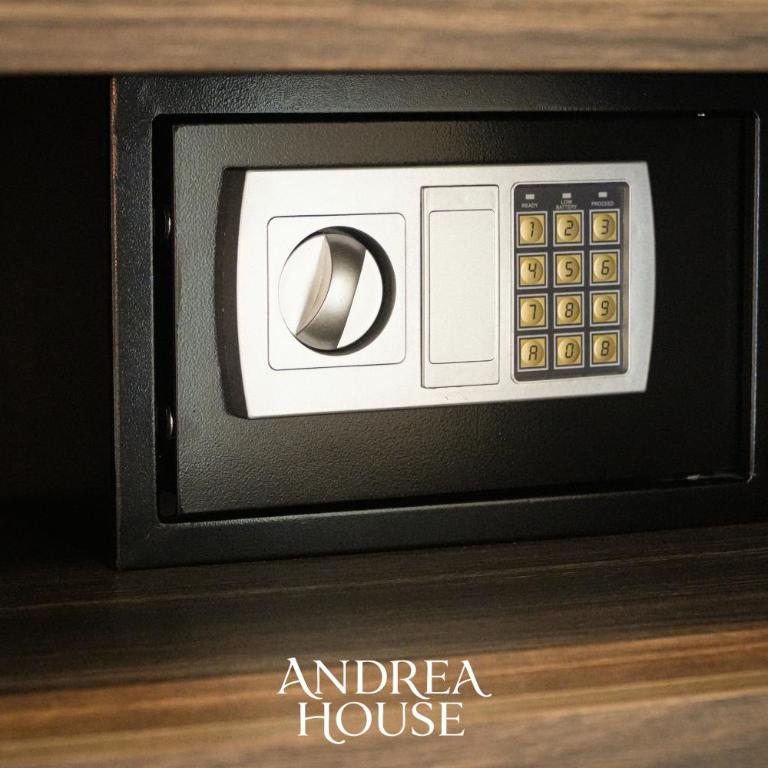 Andrea House - Comfort Dreibettzimmer mit Dusche - 46