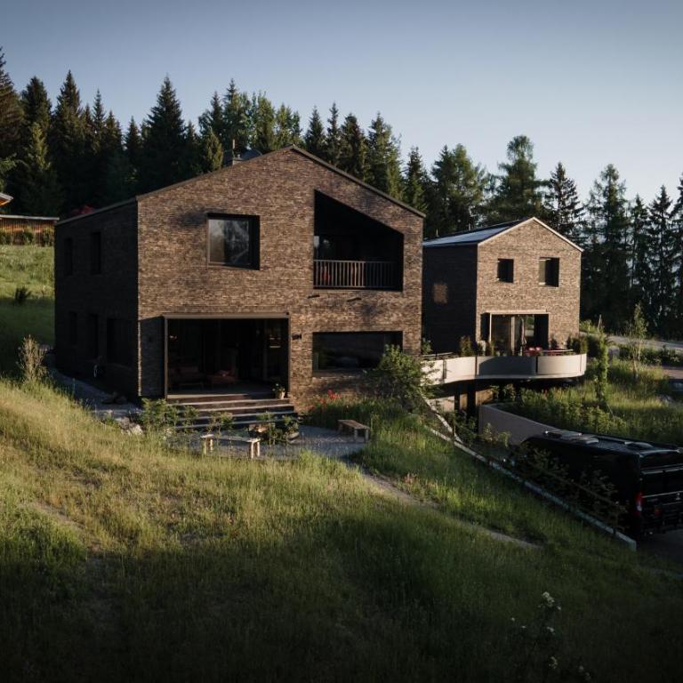 Modernes Architektur-Chalet mit Alpenpanorama - Casa - 1