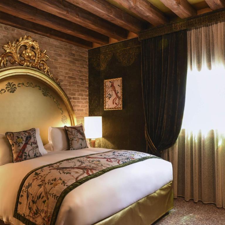 Papadopoli Hotel Venezia - MGallery Collection - Suite Deluxe con Vista Canale - 10