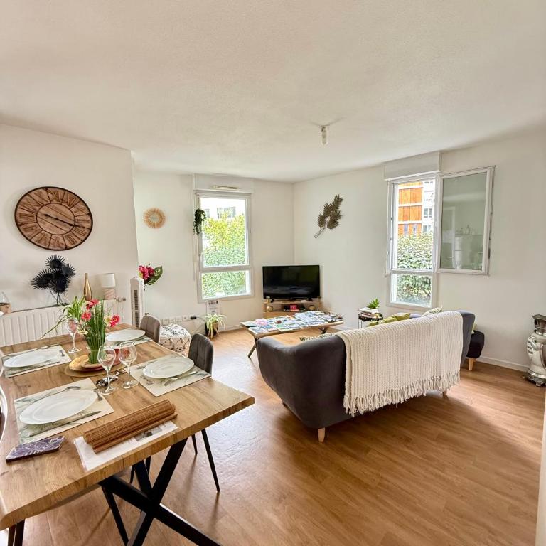 Grand T3 lumineux - Proche centre ville avec terrasse et parking - Apartment mit 2 Schlafzimmern - 29