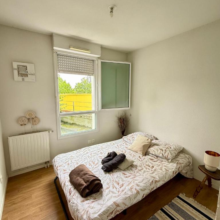 Grand T3 lumineux - Proche centre ville avec terrasse et parking - Apartment mit 2 Schlafzimmern - 13