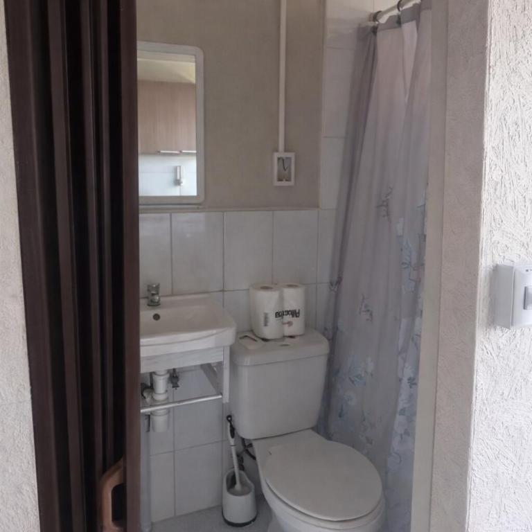 Mini departamento para 2 cerca del lago - One-Bedroom Apartment - 4