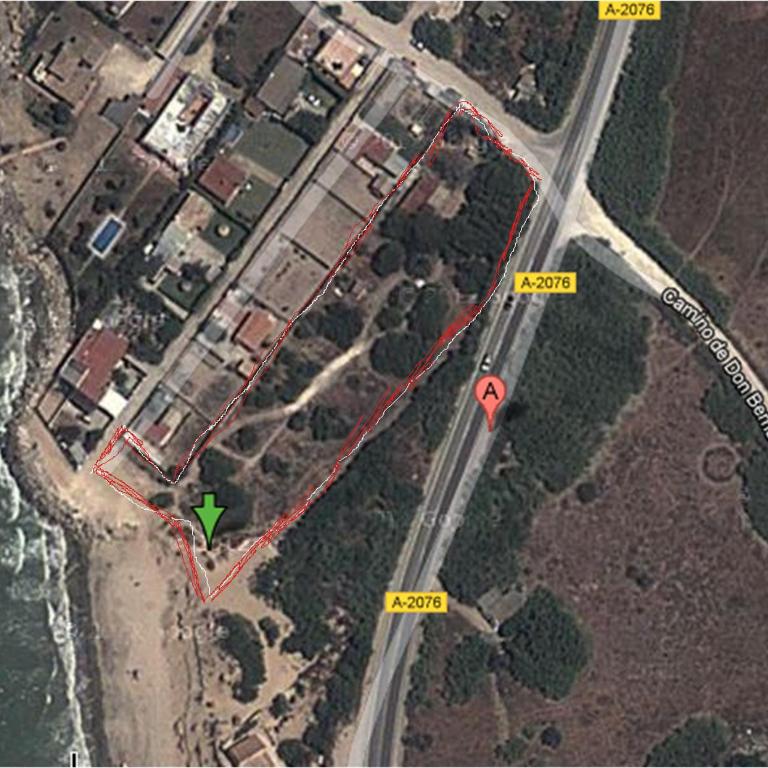 En Finca Las Dunas dos Chalets con jacuzzis en primera linea de playa , uno de 4 dormitorios y otro de 2 dormitorios, Llama al Seiscientos veintisiete Cuatrocientos diecisiete Trescientos noventa y ocho - Bungalow frente a la playa - 2