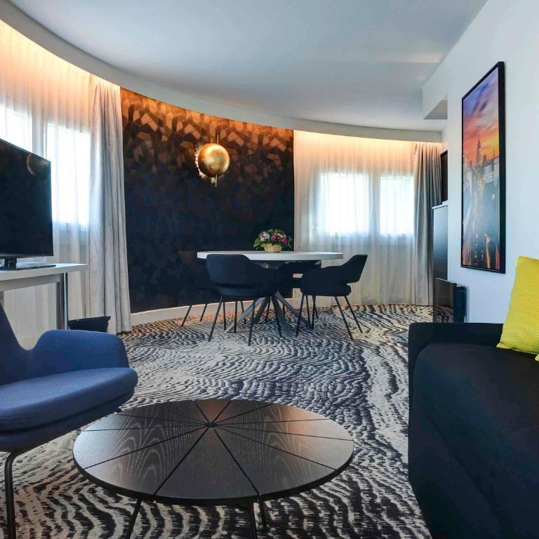 Novotel Paris 14 Porte d'Orléans - Suite King con Divano - 4