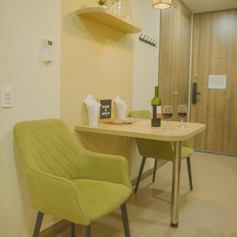 Loft Alegría Medellín - One-Bedroom Apartment with City View - 29