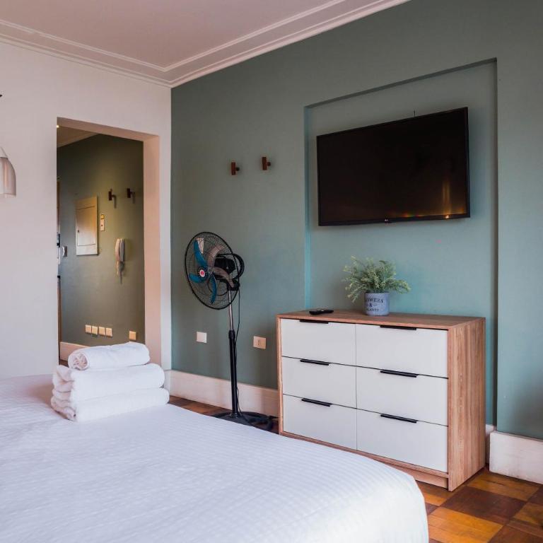 Modern Comfort in Providencia Ideal for 3 - Apartment - 18