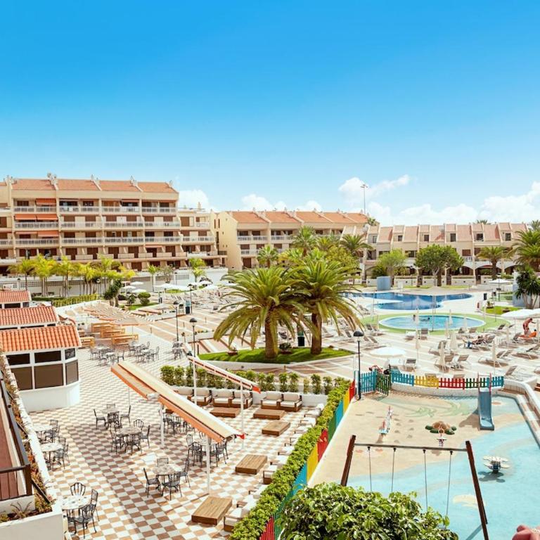 Apartment in the Heart of Playa de las Américas - Two-Bedroom Apartment - 12