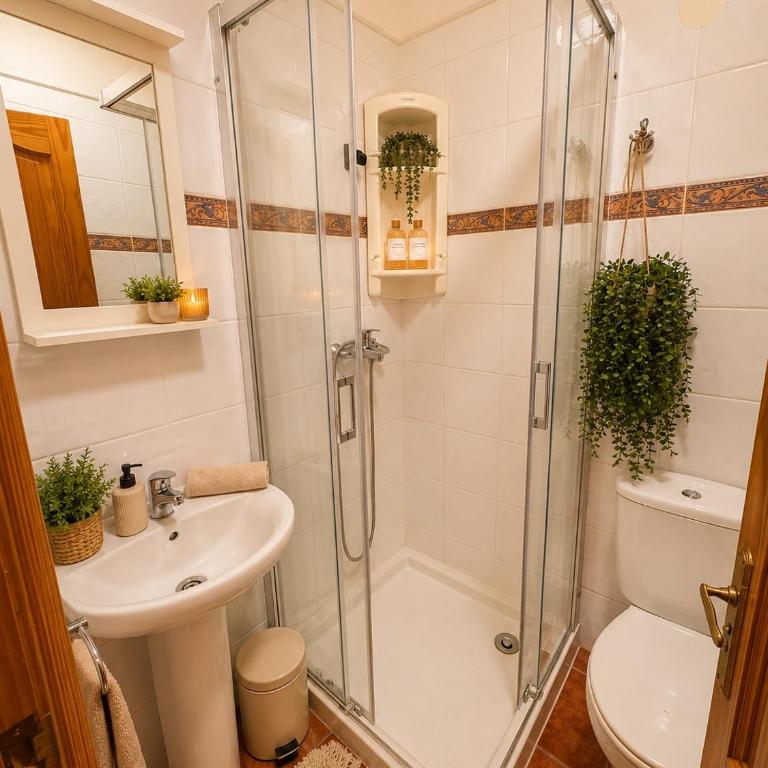 Apartment in the Heart of Playa de las Américas - Two-Bedroom Apartment - 13