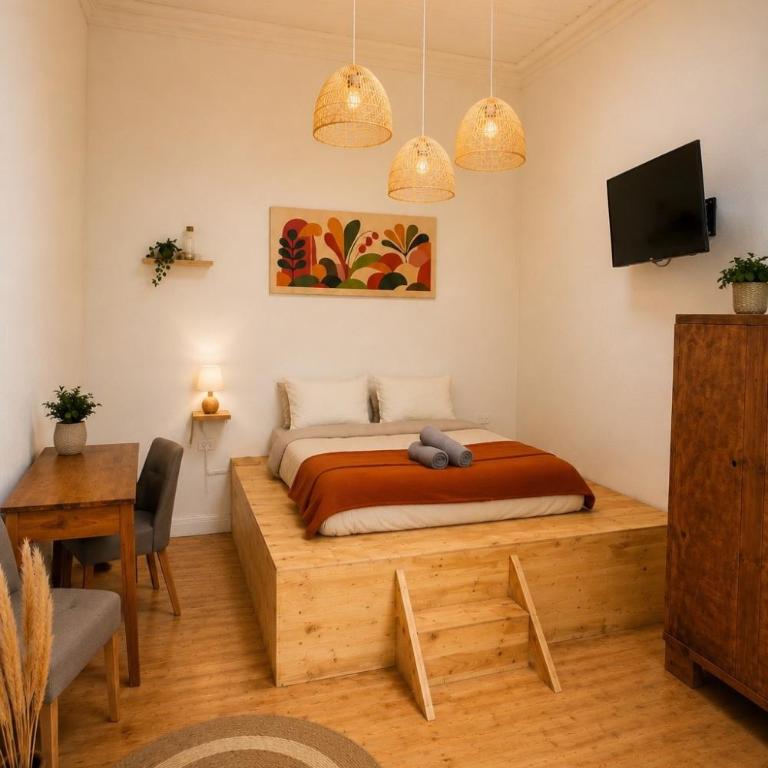Silvestre Hostel - Double Room with Private Bathroom - 1