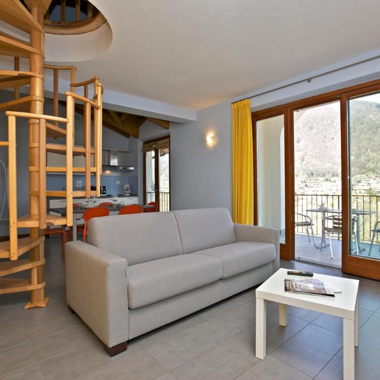 Marenca Residence - Appartamento con 2 Camere da Letto e Balcone - 10