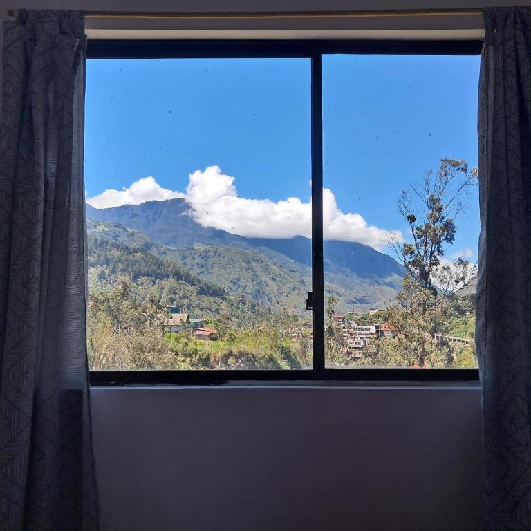 Villa Marianita - Three-Bedroom Home - 7