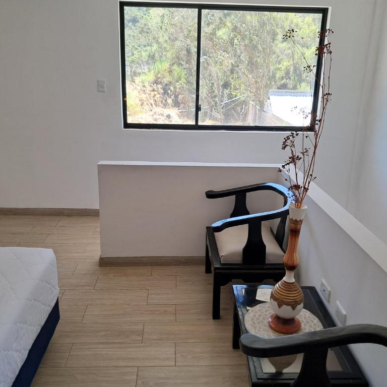 Villa Marianita - Three-Bedroom Home - 12