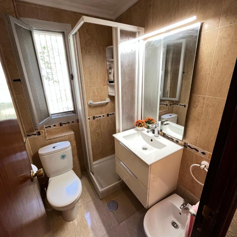 Holiday Home-Alicante - Apartamento de 3 dormitorios con balcón - 10