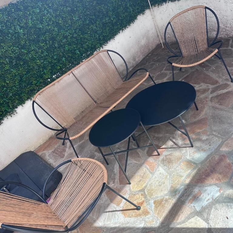 Studio with Private Terrace Heart of Nice Zone Pietonne 2 min Beach Premium - Appartement 1 Chambre - 5