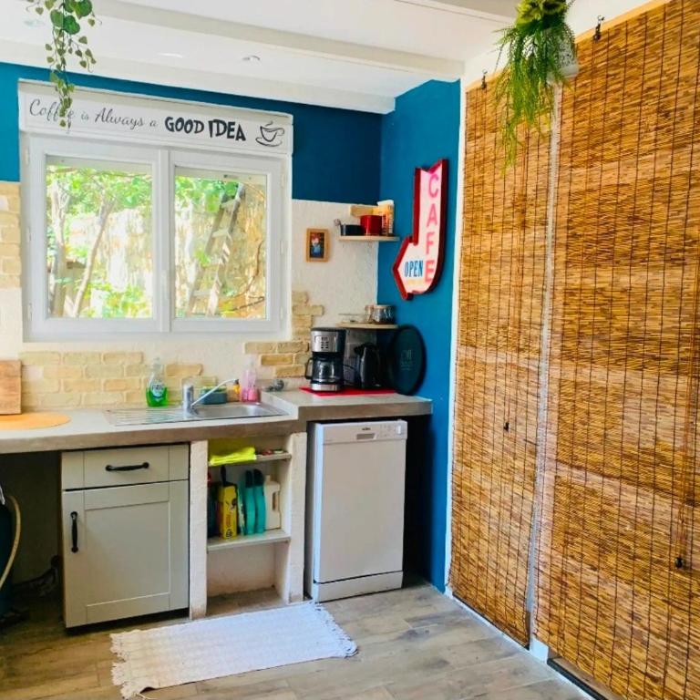 Bas de maison atypique avec jacuzzi - Maison 2 Chambres - 25