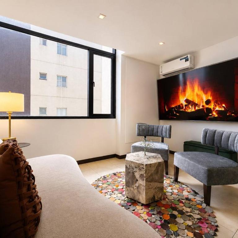 Bellini Puerto Santa Ana, Pool, Parking, AC & Laundry, Cerca de bares y restaurantes - Two-Bedroom Apartment - 12