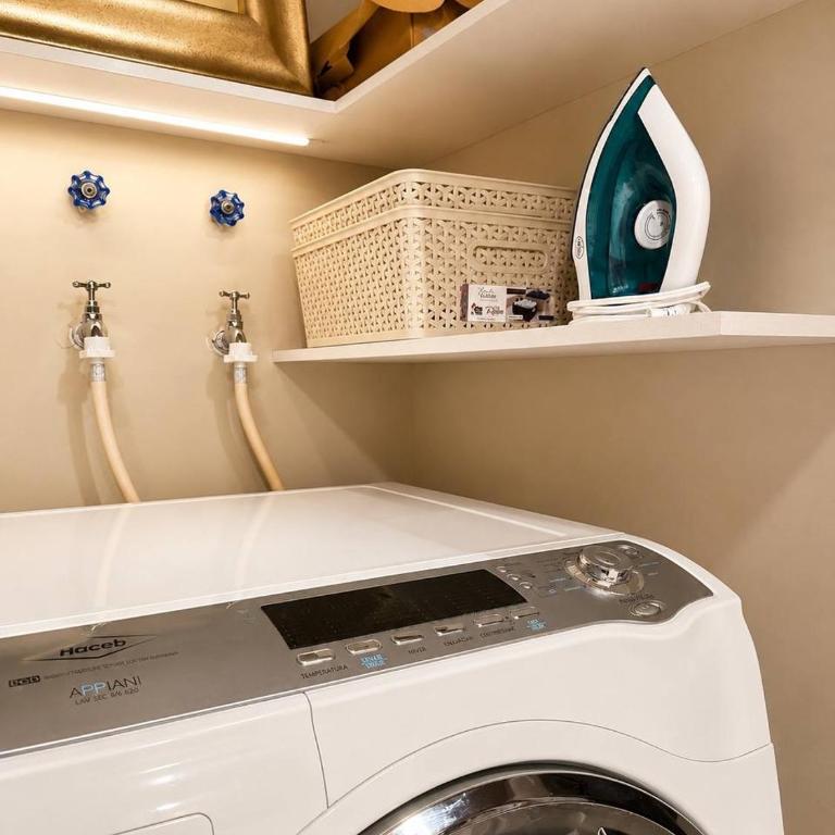 Bellini Puerto Santa Ana, Pool, Parking, AC & Laundry, Cerca de bares y restaurantes - Two-Bedroom Apartment - 18