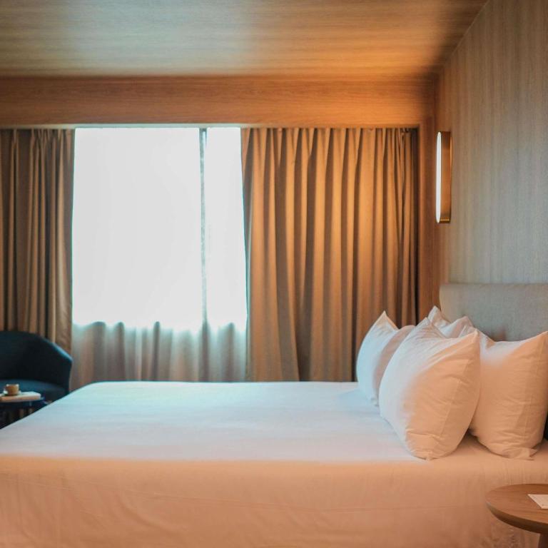 Novotel Mexico City Santa Fe - Suite Lit King-Size Exécutive avec Canapé-Lit - 1
