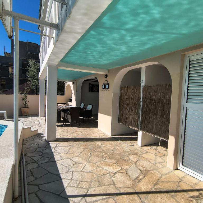 Villa Maestral - Three-Bedroom Villa - 24
