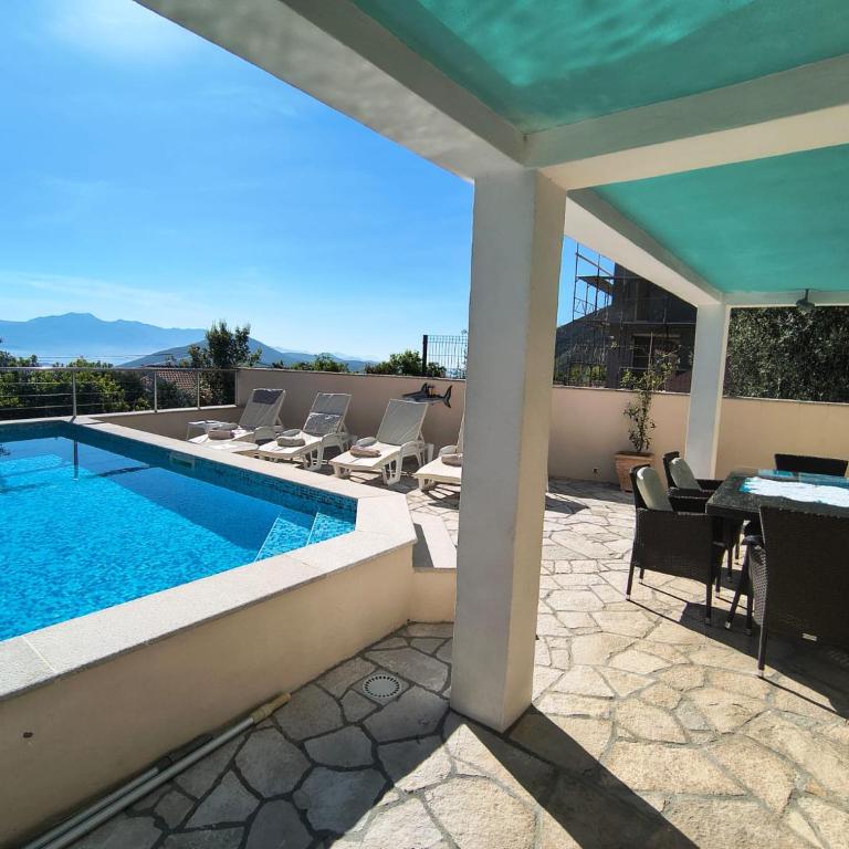 Villa Maestral - Three-Bedroom Villa - 26