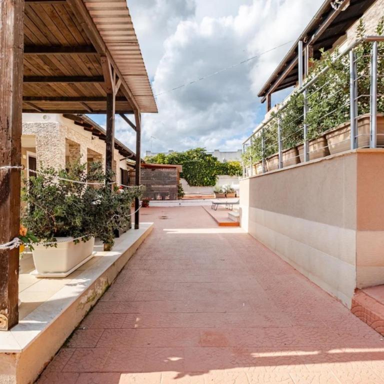 Relax in Villa with Garden Private Terrace 200m from Sea Siracusa - Apartamento - 9