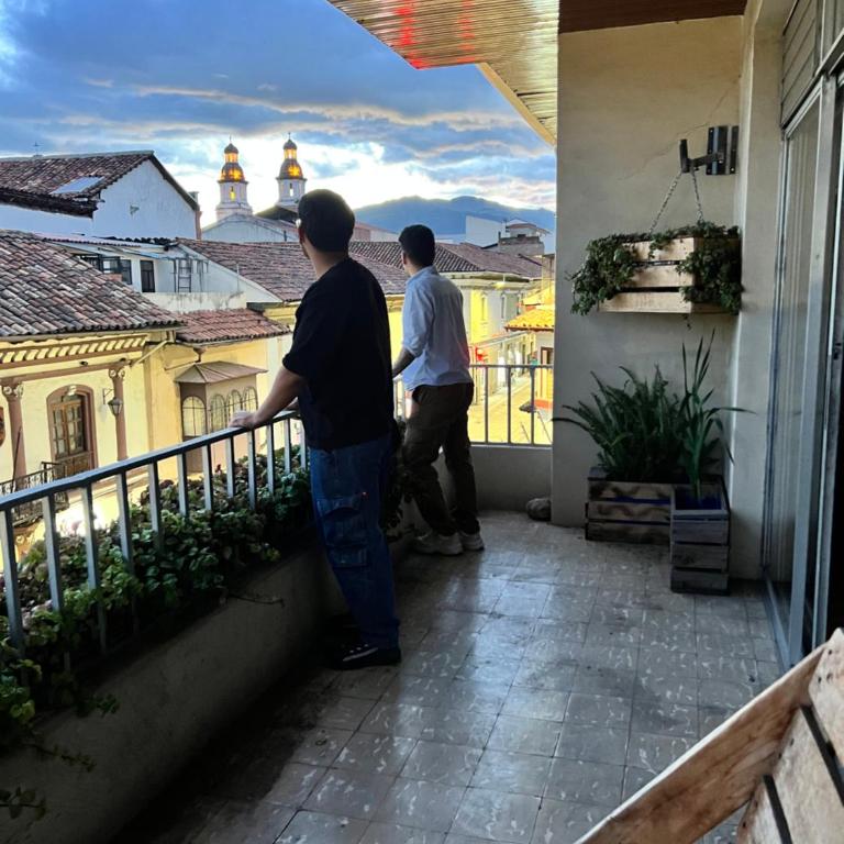 Casa Perla Cuencana Hostal - Double or Twin Room with Shared Bathroom - 5