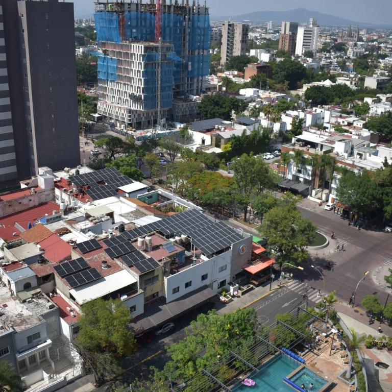 Chapultepec Sky Residence Departamento Comodo en Guadalajara - Two-Bedroom Apartment - 18