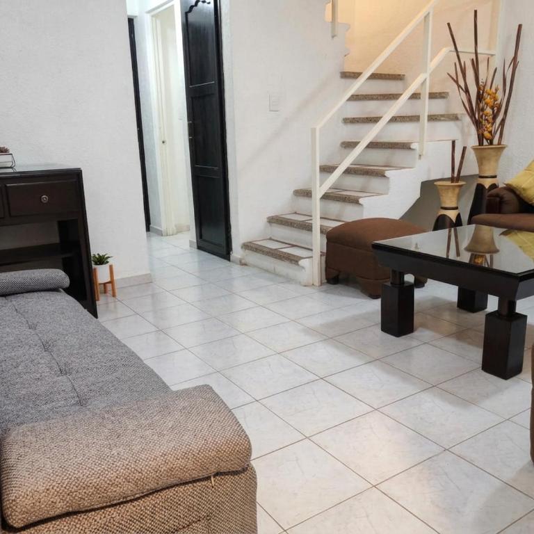 House with pool, near the beach - Casa con alberca, cerca de playa - Maison 2 Chambres - 3