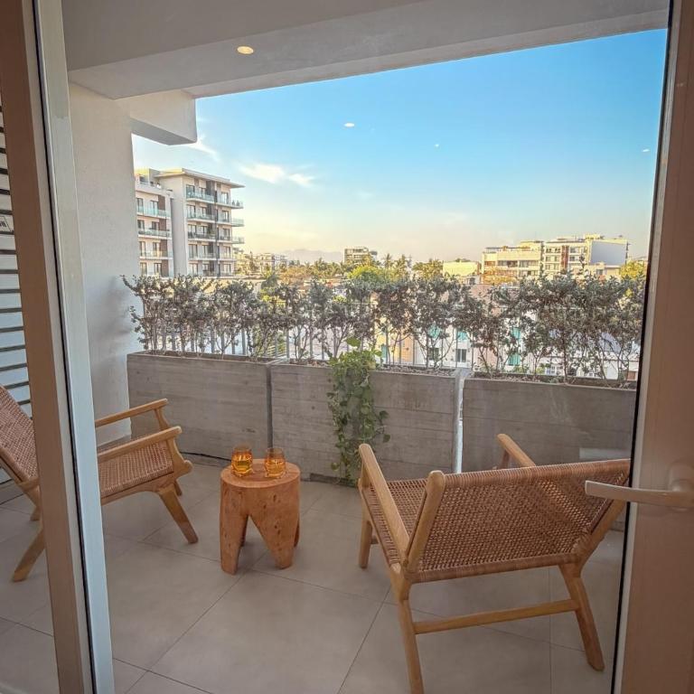 La Cozy Casa - One-Bedroom Apartment - 53