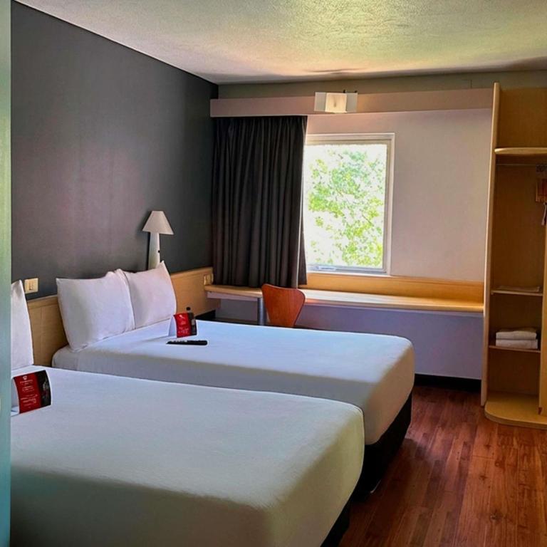 Ibis Mexico Perinorte - Standard Doppelzimmer mit 2 Doppelbetten - 4