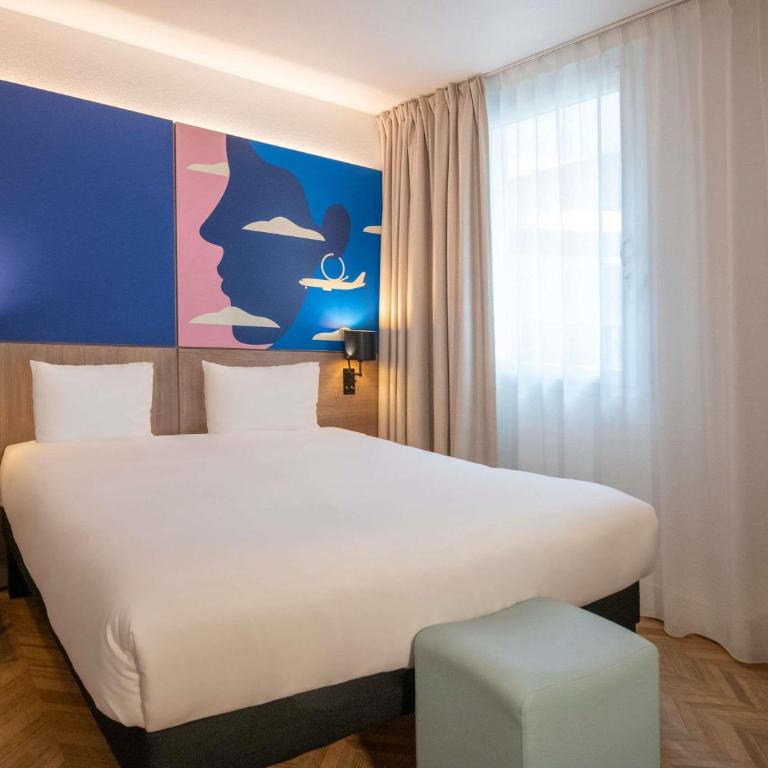ibis Styles Nice Aéroport Arenas - Suite Familiale Standard avec 2 Chambres Communicantes - 1