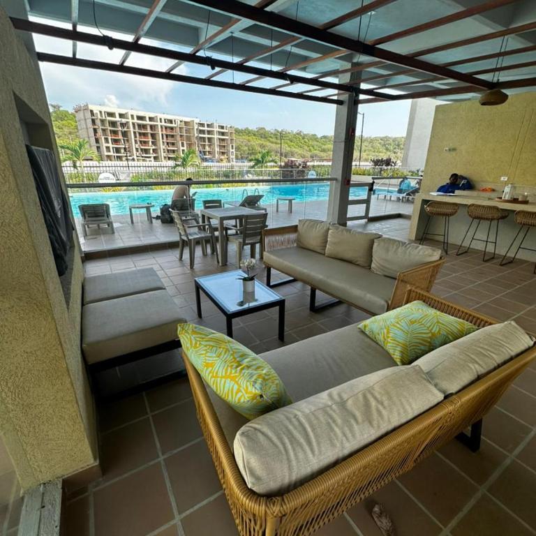 Amazing Apto cerca a la playa de 2 dormitorios ,WiFi,Parking,AC,Pool,Gym, Coworking Cartagena - Two-Bedroom Apartment - 28