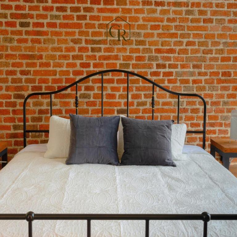 ÁMBAR LOFT - 1BR 1BA King Bed, AC & Private Terrace - One-Bedroom Apartment - 18