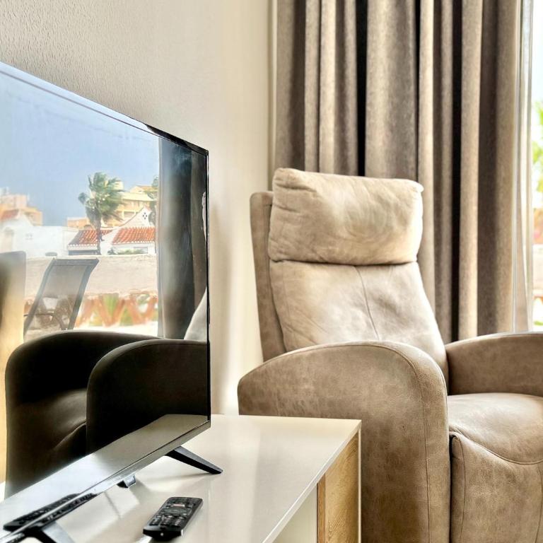 Chic Almerian Apartment with Pool for 4 - Apartamento de 1 dormitorio - 19